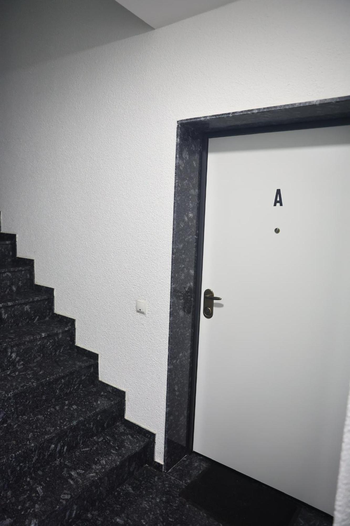Jam Apartment *